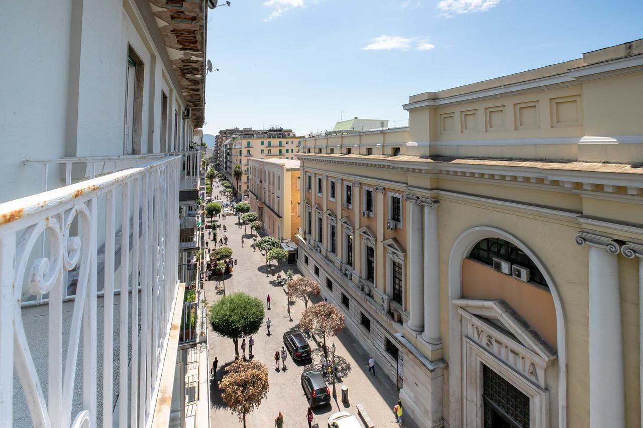 Residenza Eleonora Bed and Breakfast Salerno Exteriör bild